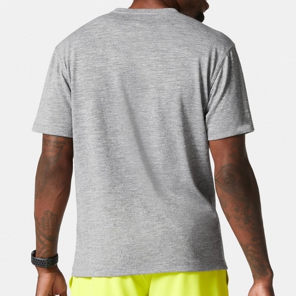 The front row tee - Picture 2 of 5